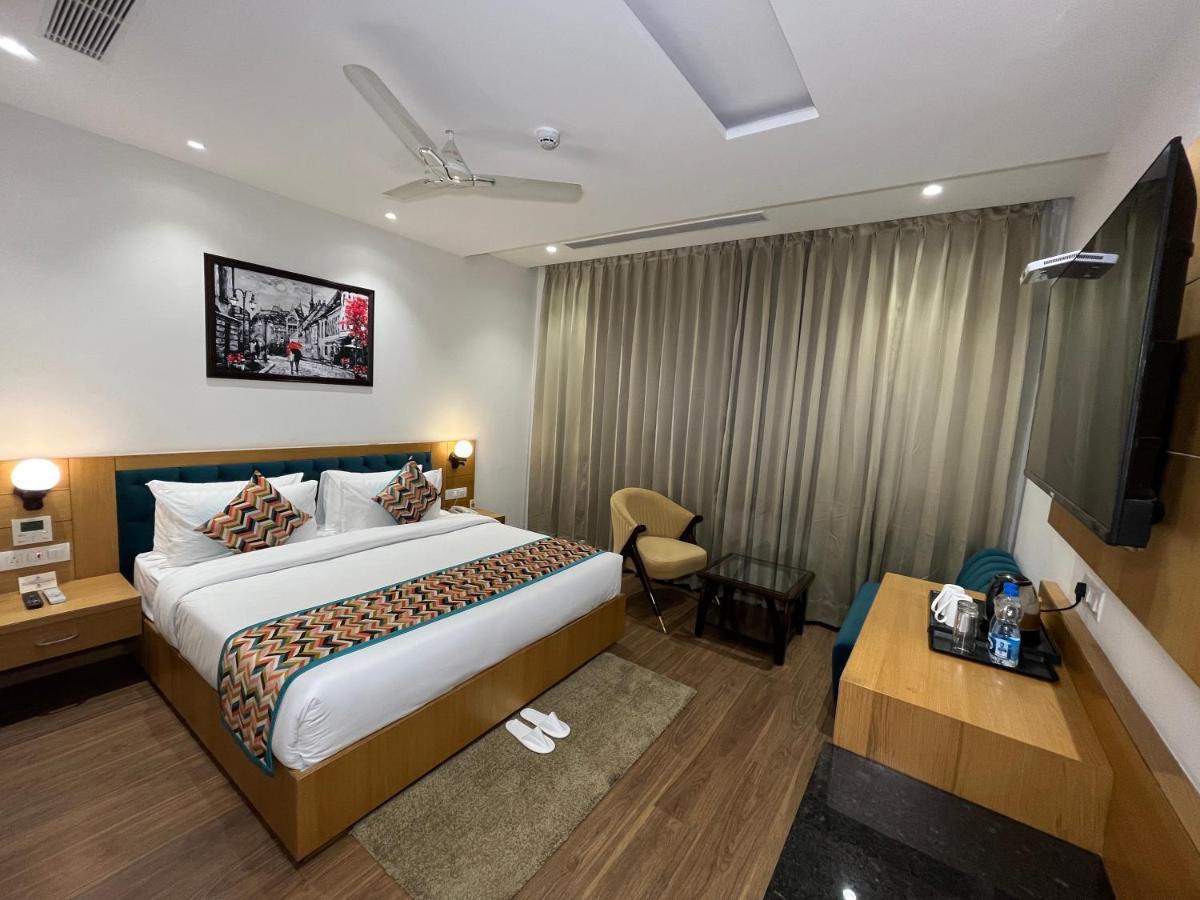אמריצר Hotel Classio Royale מראה חיצוני תמונה