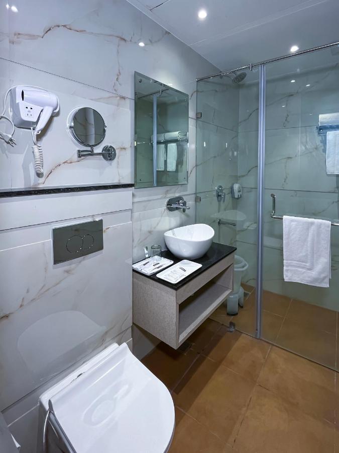 אמריצר Hotel Classio Royale מראה חיצוני תמונה